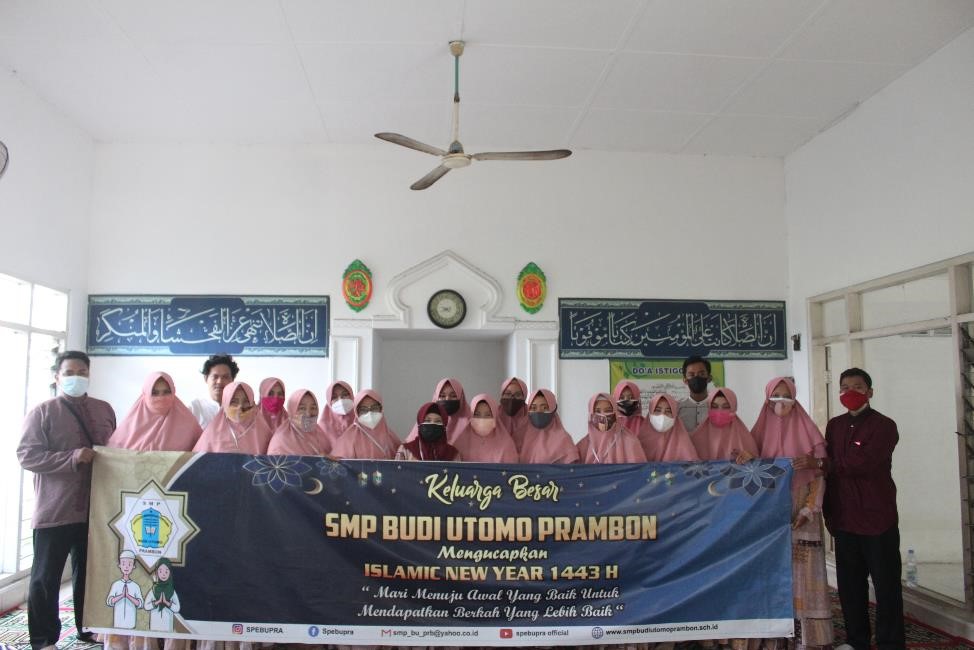 SMP Budi Utomo Prambon Memepringati Tahun Baru Islam 1443 H