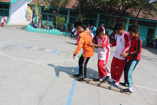 Lomba 17 Agustus