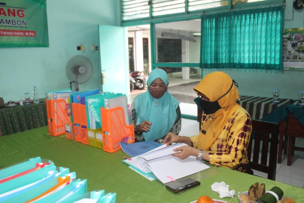 Penilaian Oleh Ibu S. Gustini, S.Pd, M.M